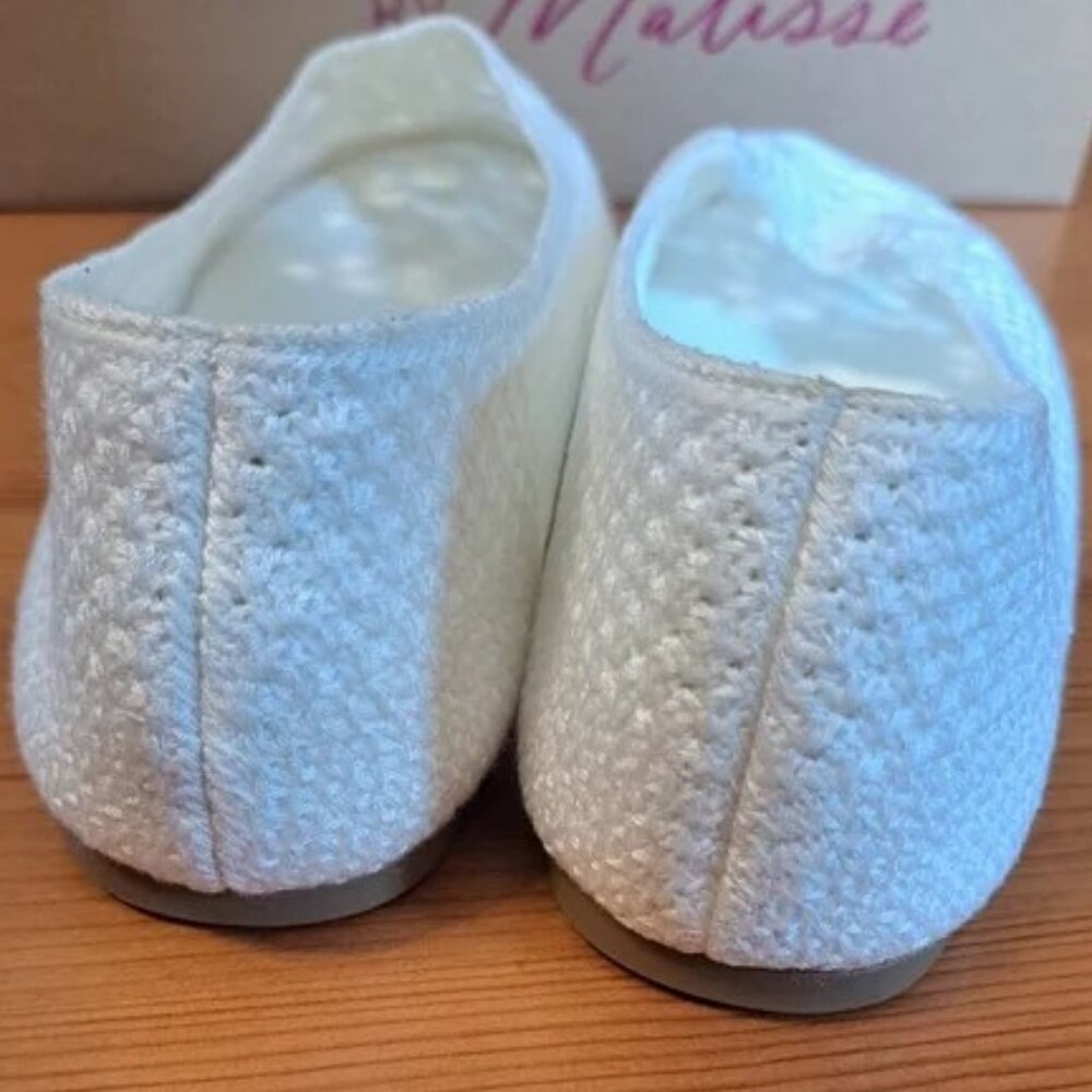 Coconuts Wendy Crochet Flats, soft white. - Picture 3 of 5